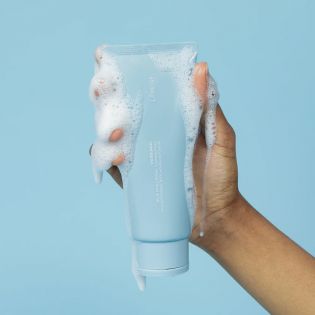 Peeke Wai Blue Hyaluronic Cleaning Foam