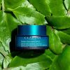 Hydra-Essentiel Night Moisturizer me te Waikawa Hyaluronic Rua